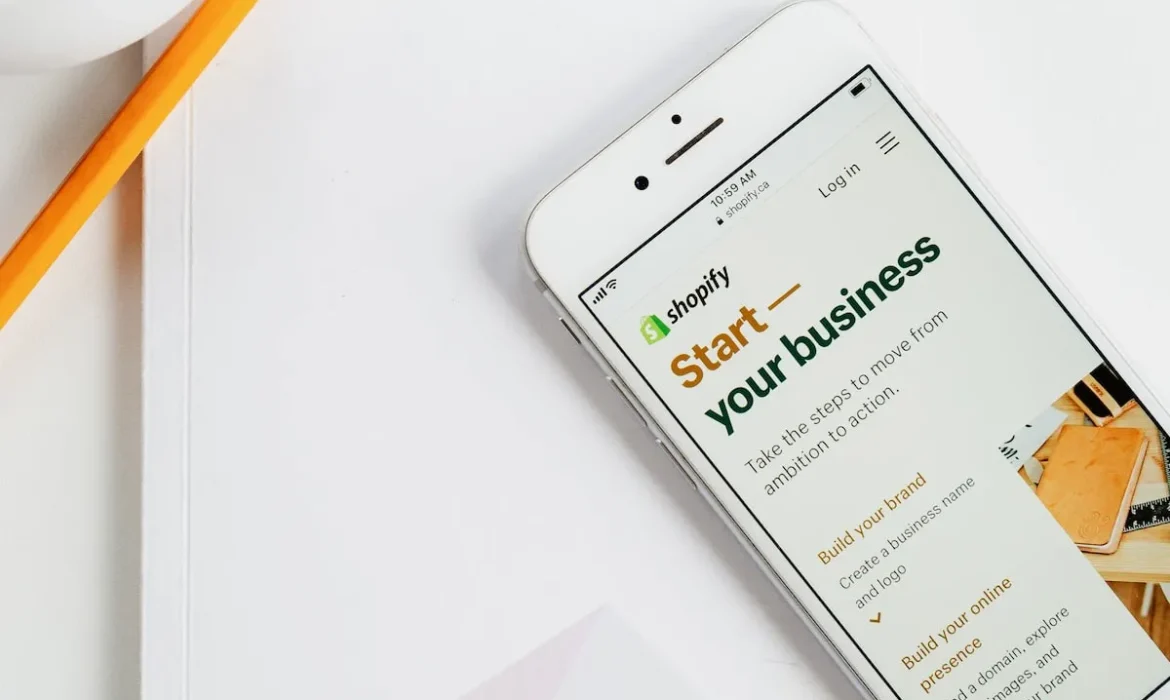 Shopify Pricing 2024: The Complete Guide to Shopify Fees and Plans